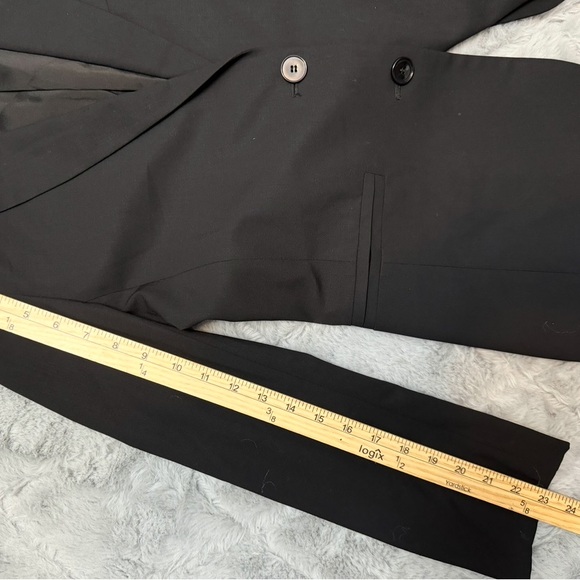 Joseph Paris Black Tailored Blazer Wool Blend Italy Minimalist Size 38 US 6 - Picture 13 of 14